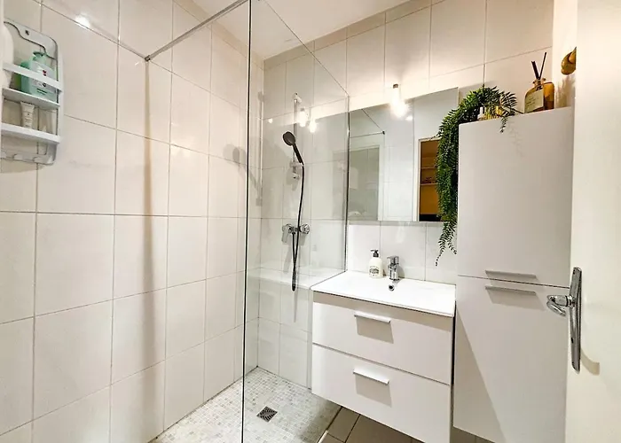 En Bord De Apartment